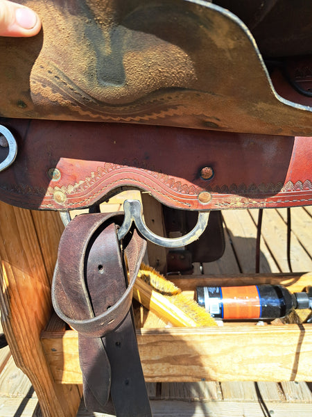 15" Circle Y Omaha Flex2 Western Trail Saddle