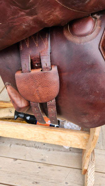 18" Antares Jump Saddle