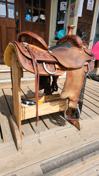 15.5" Circle Y XP Fairveiw Roper Saddle