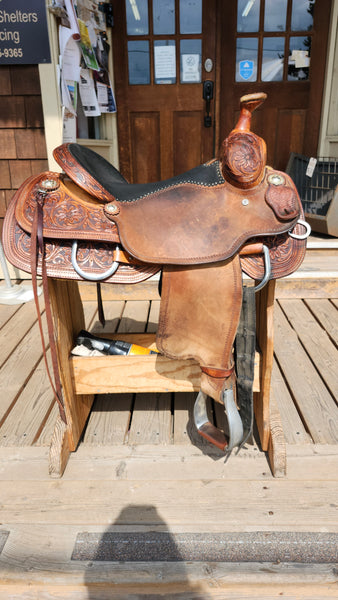 15.5" Circle Y XP Fairveiw Roper Saddle