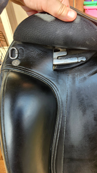 18" Equipe Emporio Monoflap Dressage Saddle