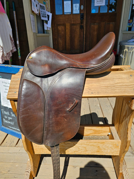 16.5" Collegiate Dressage Saddle