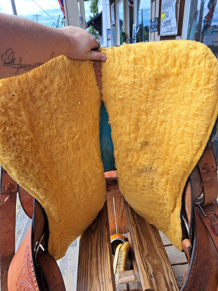 15" Hilason Roping Saddle