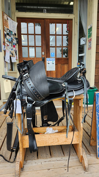 16" Western Saddle Package