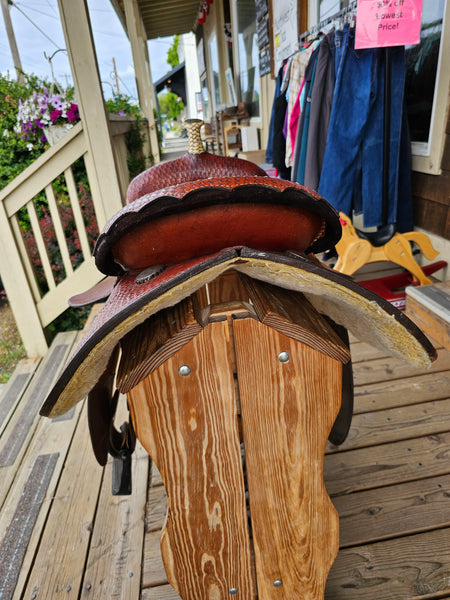 15" Longhorn Barrel Racing Saddle