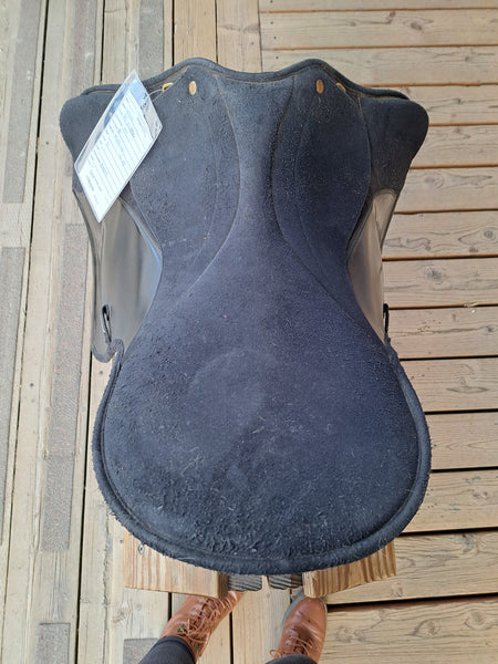 18" Wintec All Purpose Saddle