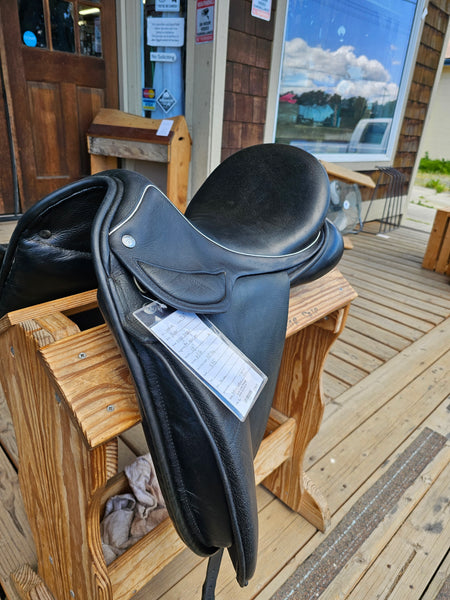 18" Ryder Mirage Dressage Saddle