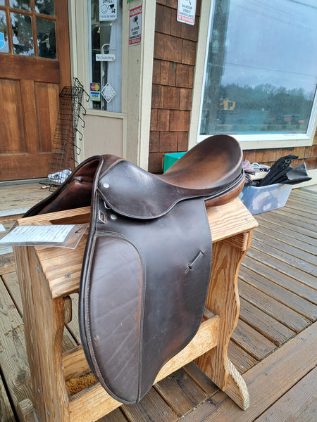 18" Thoroughbred Event English Saddle