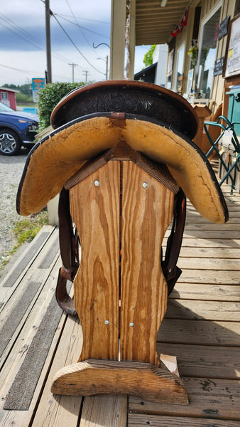 16" Dale Chavez Western Equitation Saddle