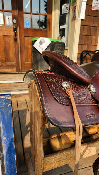 13.5" Royal King Youth western saddle