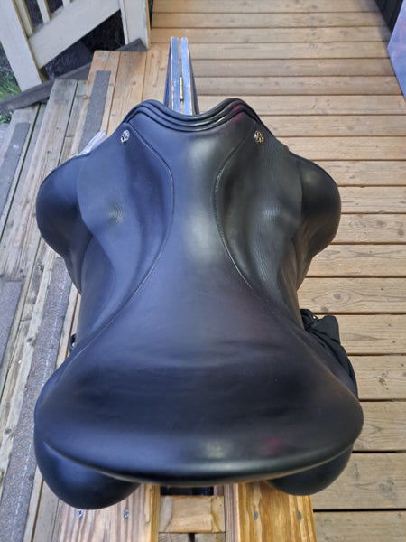 ON TRIAL18" Trilogy Verago Elite Dressage Saddle