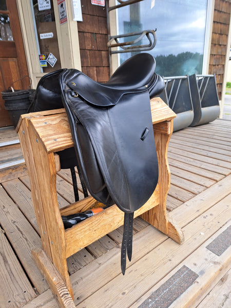 17.5" Klimke Dressage Saddle