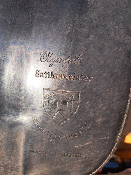 16.9" Karl Niedersuss Olympik Dressage Saddle