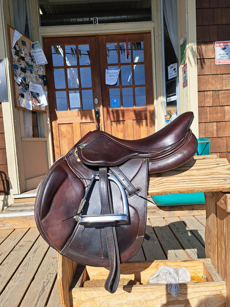 16" HDR Close Contact Jump Saddle