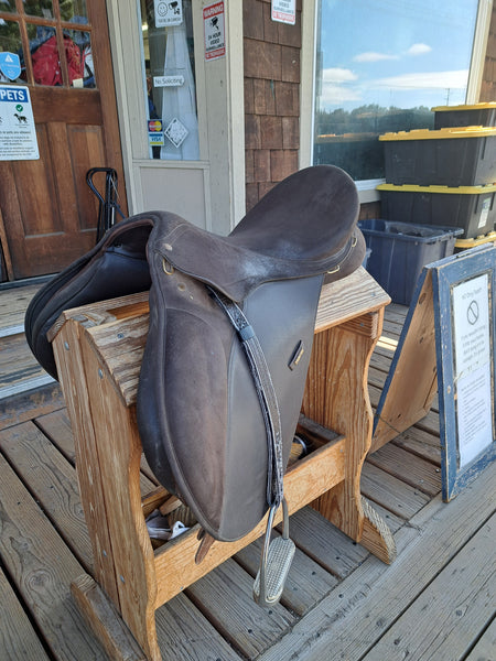 17.5" Wintec All Purpose English Saddle