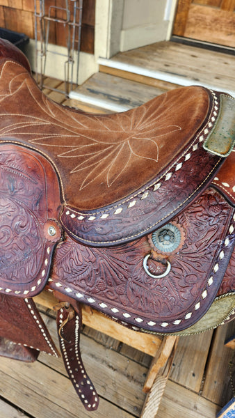 15.5" Action Vintage Show Saddle