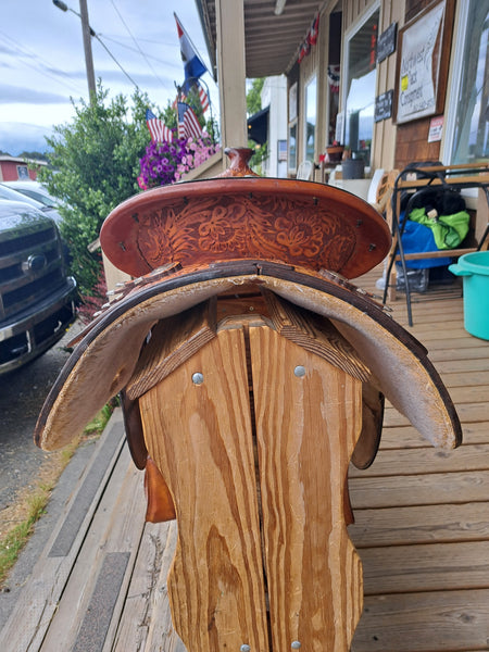 15.5" Big Horn Equitation Saddle
