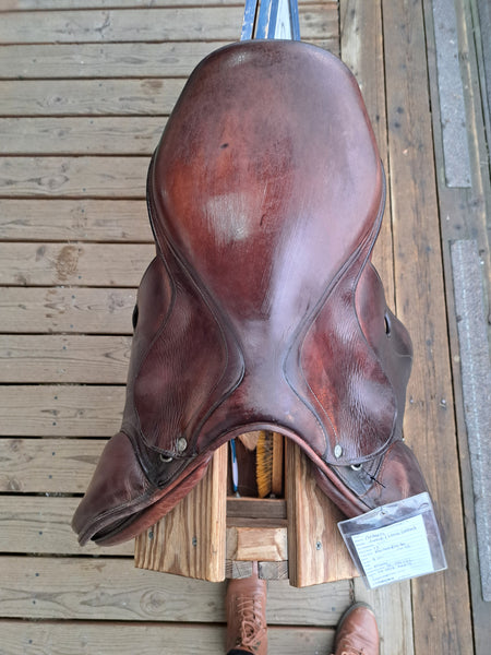17" Antares Jump/Close Contact Saddle