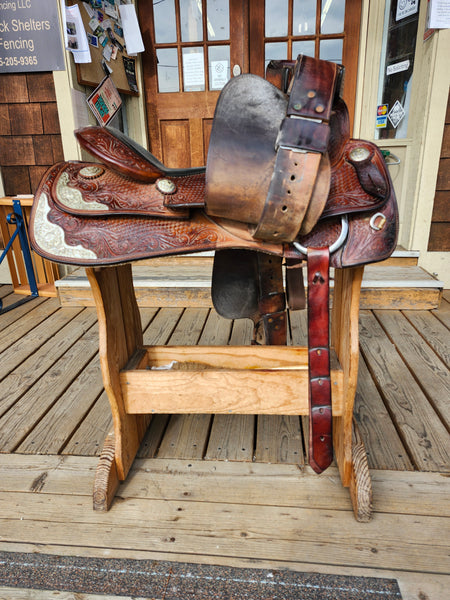 16" Champion Turf Show Saddle