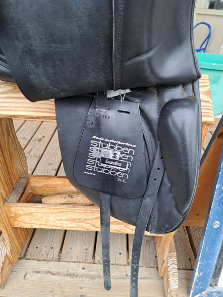 17.5" Stubben Scandica D.L. Extra Dressage Saddle