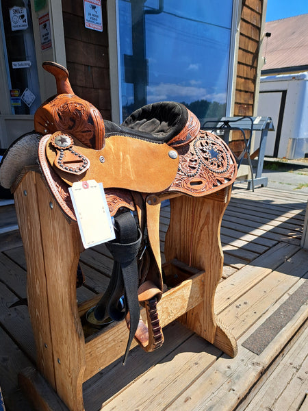 12" Barrel Saddle