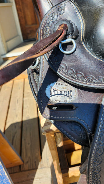 16" Ortho-Flex Caliente Saddle