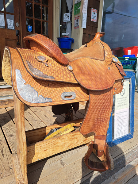 15.5" Crates Western Equitation Show Saddle