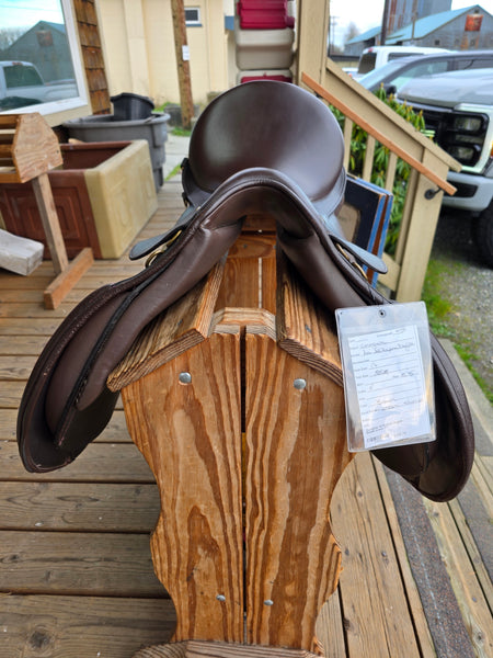 ON TRIAL 17" Collegiate Art All Purpose English Saddle
