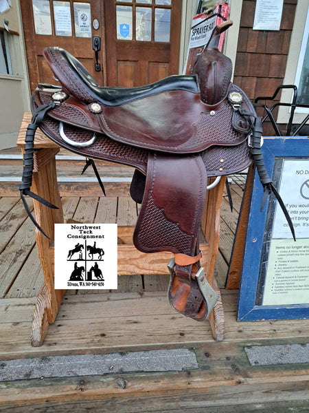 16" Crates Western Trail Saddle