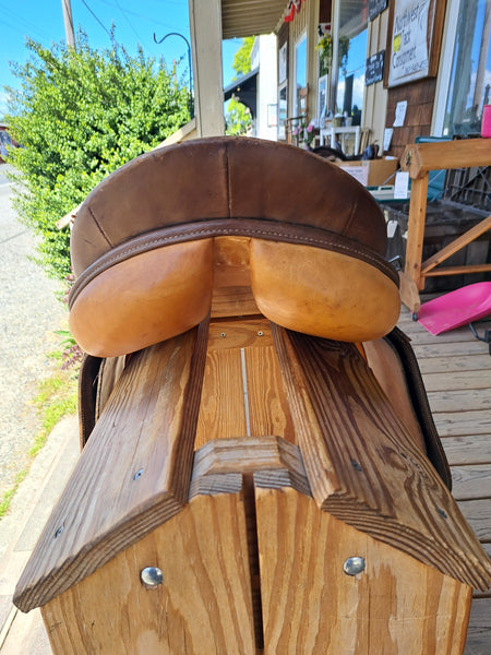 17" Crosby All Purpose Saddle