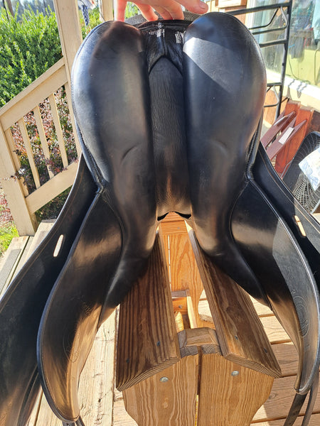 18.5" Schleese JES Dressage Saddle