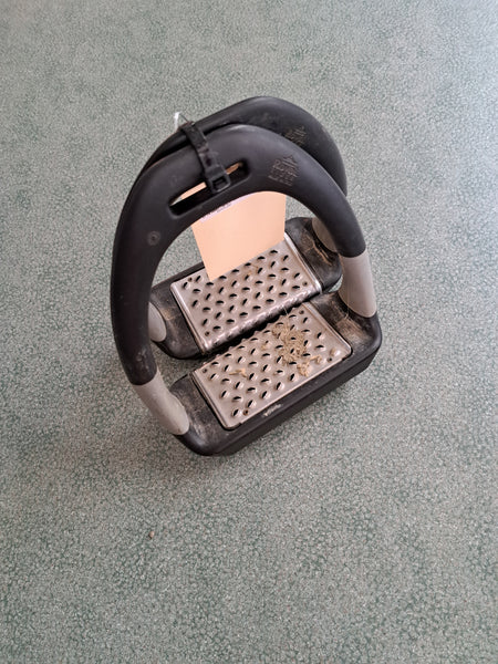 Royal Riders Sport Flex Stirrup Irons