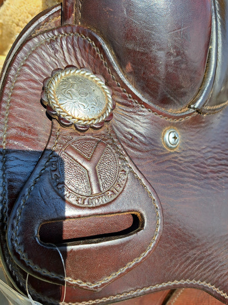 15" Circle Y Arabian Round Skirt Western Trail Saddle