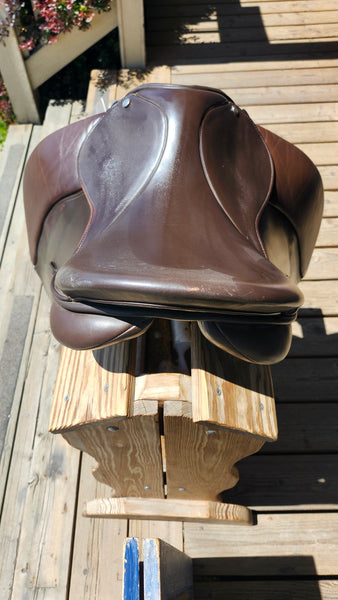 17.5" Klimke Miller Dressage Saddle