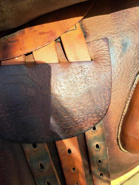 17.5" Cliff Barnsdy Schockemolhe Jump saddle
