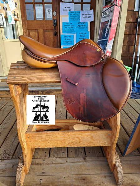 16.5" Collegiate Ruiz Diaz Close Contact Jump Saddle