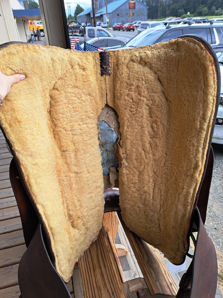 16" Bob's Custom Saddles Ranch Cutter