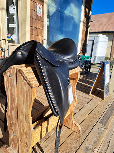 17.5" Greg Allan Custom Dressage Saddle