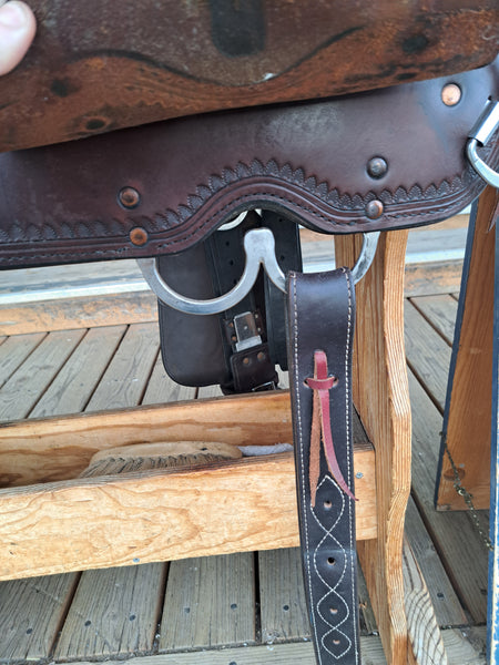 15" Circle Y Topeka Flex2 Trail Saddle