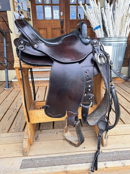 14.5" Ortho-flex endurance saddle