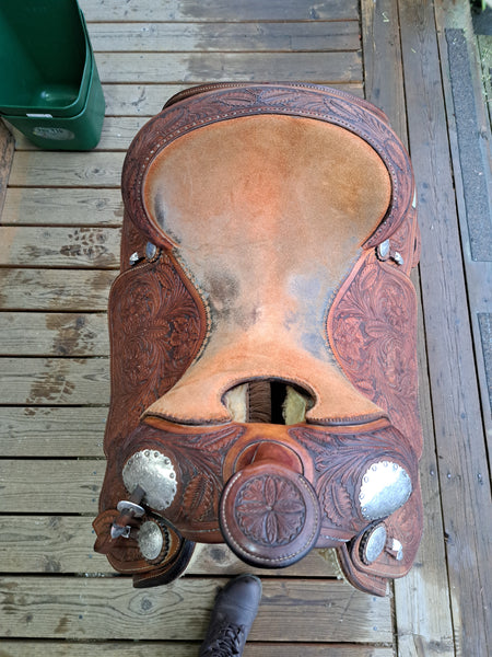15.5" Bobs Custom Show Saddle