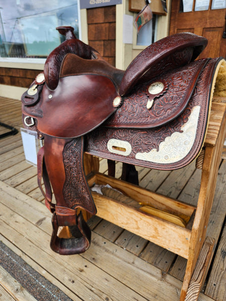 16" Champion Turf Show Saddle