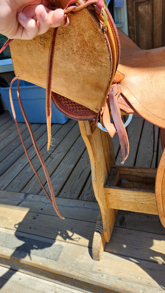 16" Paul Van Dyke Maker Wade Ranch Roper Saddle
