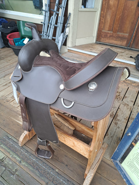 15" Wintec Synthetic Western Saddle