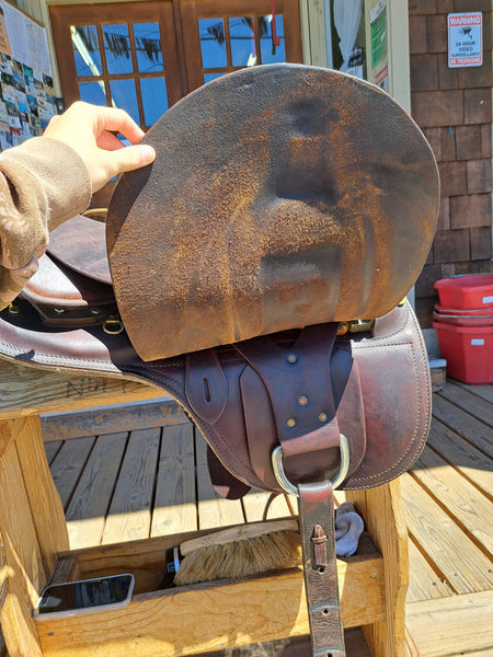 18" Tucker Montreal Trooper Saddle