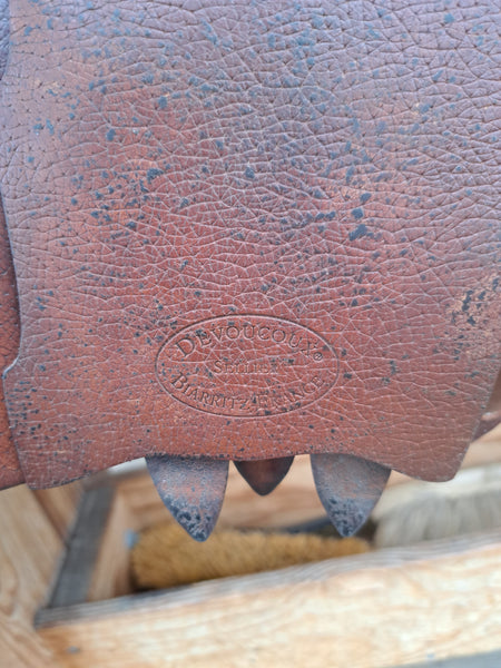 17.5" Devoucoux Oldara Jumping Saddle
