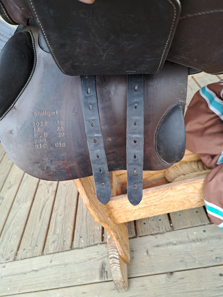 ON TRIAL 18" Voltaire Stuttgart Jumping Saddle