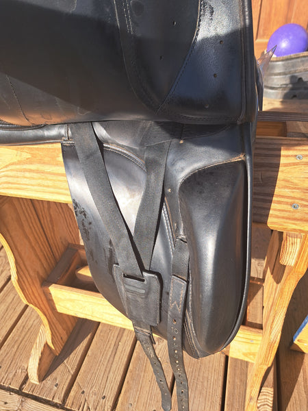 18" Prestige OptiMax Dressage Saddle