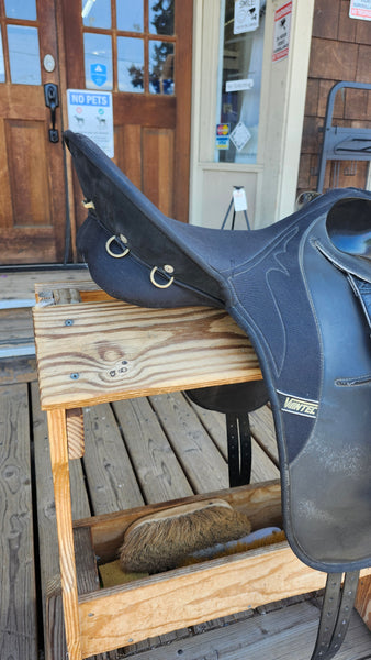 16" Wintec Synthetic Australian Endurance Saddle