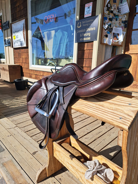 16" HDR Close Contact Jump Saddle